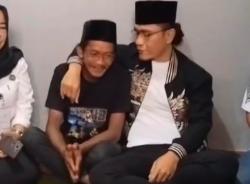 Fakta-fakta Viral Gus Miftah Mengolok-olok Pedagang Es Teh, Ditegur Prabowo hingga Mayor Teddy