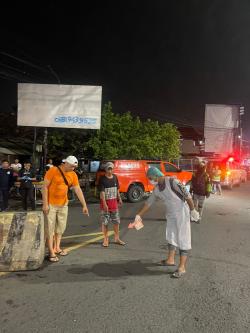 Warga Geger! Kakek Ditemukan Tewas di Bawah Flyover Waru, Usai Terjatuh dari Motor