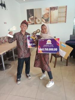 Dua Pelajar SMP Asal Kabupaten Bogor Sabet Juara Festival Tunas Bahasa Ibu Tingkat  Jawa Barat