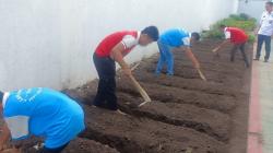 Lapas Jombang Dorong Warga Binaan Produktif, Manfaatkan Lahan untuk Tanam Sawi