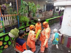 Hujan Deras 3 Jam, Kota Malang Dikepung Banjir