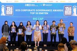 SIG Kembali Raih Predikat Emiten Terbaik di Kategori BigCap pada IICD Awards