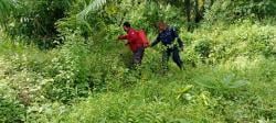 Dukung Asta Cita, Bhabinkantibmas Polsek Binuang Bersihkan Lahan Kosong Jadikan Lahan Produktif