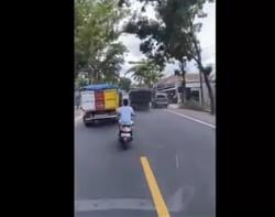 Viral Truk Oleng di Lumajang, Sopir Hanya Iseng dan Tak Punya SIM