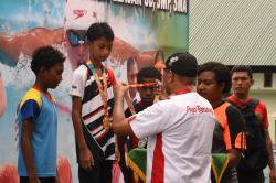 Jaring Atlet Muda Papua Barat, Kodam XVIII/Kasuari Gelar Lomba Renang tingkat Pelajar