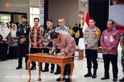 Pj Bupati Kobar Resmikan MPP untuk Permudah Masyarakat Mengakses Pelayanan