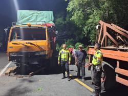 Kecelakaan Beruntun Jalur Pantura Situbondo, Truk Tangki Tabrak Empat Kendaraan