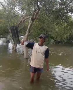 Empang Hektaran Dua Desa di Kabupaten Serang Terendam Banjir, Ini Kata Kepala Desa Domas