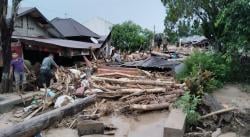 Banjir Bandang Landa Tapanuli Selatan, Ratusan Warga Mengungsi, Satu Luka Berat