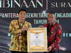 Pengadilan Negeri Gresik Sabet Predikat Unggul di Ajang Pengadilan Tinggi Award 2024