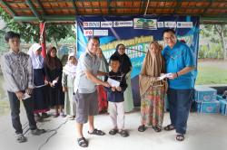 Jurnalis Parlemen Gelar Lomba Mancing dan Berbagi Kasih