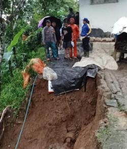 Di Hari Raya Natal 2024, Ciamis Dilanda Longsor, Banjir dan Pohon Tumbang di 12 Lokasi