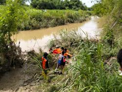 Hilang Tiga Hari, Lansia Asal Lamongan Ditemukan Meninggal Dunia di Sungai Lamong