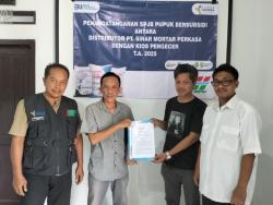 Distributor PT Sinar Mortar Perkasa Lakukan Penandatanganan SPJB Pupuk Bersubsidi