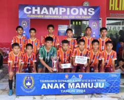 Menang Tipis 1-0, Mitra Manakarra Juara Turnamen Askab PSSI Mamuju