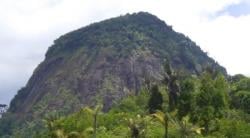 Rekomendasi Gunung Lumbung Garut, Destinasi Liburan Akhir Tahun