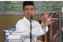 Diisi Ustadz Abdul Somad, Ribuan Warga Cilegon Hadir di Acara Tabligh Akbar