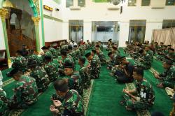 Doa Tahun Baru 2025, Ratusan Prajurit TNI Hingga Danrem Lilawangsa Bermunajat