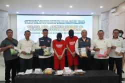 Polda Jateng Gagalkan Pengiriman Sabu 13,92 Kg dan 10.300 Butir Ekstasi di Tanjung Emas Semarang