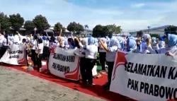 Siap Berangkat Demo ke Jakarta, Buruh Sritex Pamit DPRD Sukoharjo