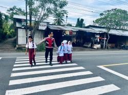 Pengguna Jalan Apresiasi Kinerja Polres Pijay Dalam Kegiatan Strong Point:“Terima Kasih Pak Polisi