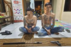 2 Remaja Bertato Ditangkap Polisi Bawa Pedang dan Air Soft Gun