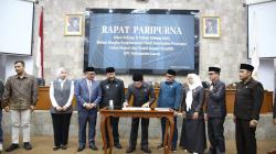 Rapat Paripurna Masa Sidang II DPRD Garut Tahun 2025 Umumkan Hasil Penetapan KPU