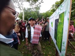 Datang di Soe, Menhut Pastikan Proyek Sekolah Unggulan Garuda NTT Berjalan Lancar