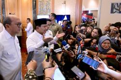 Tawarkan ke Gubernur dan Bupati Soal Program MBG, Presiden Prabowo: Ingin Ikut Serta Monggo