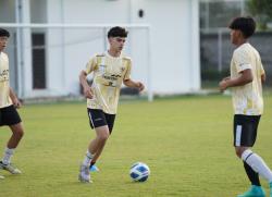 Matthew Baker Fokus ke Timnas Indonesia U-17, Tidak Ikut Piala Asia U-20