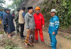 Kepungan Tanah Longsor Nyaris Mengisolasi Warga Rahtawu Kudus