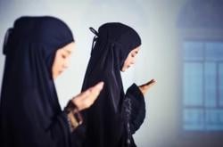 Perempuan Muslim Bisa Lakukan 4 Amalan Ini Selama Masa Haid