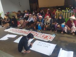 Petani Pundenrejo Unjuk Rasa di DPRD Pati, Tuntut Tanah Nenek Moyang yang diserobot PT LPI