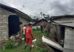 Tanah Longsor di Pejawaran, 15 Rumah Rusak, Puluhan Jiwa Masih Mengungsi