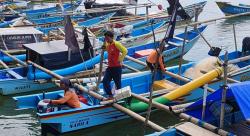 Cuaca Buruk di Pangandaran Pengaruhi Pasokan Ikan Jelang Imlek