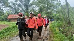 Detik-Detik Longsor Sapu Rumah Pak Carik dan Kafe di Petungkriyono, 17 Orang Tewas