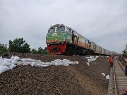 Breaking News: Jalur Hulu Stasiun Gubug- Karangjati Grobogan Sudah Bisa Dilalui Kereta Api