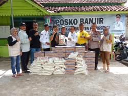 Solidaritas untuk Korban Banjir, DPK APDESI Pringsewu Salurkan Bantuan ke Pekon Sidoarjo