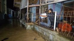 Sungai Cimanuk Meluap, Ratusan Rumah Warga di Garut Tergenang Banjir