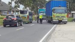 Antisipasi Kemacetan Parah Di Jalur Selatan Jabar Truk Sumbu Tiga Diberhentikan