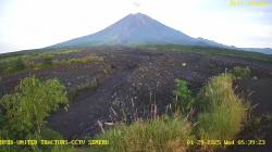 Status Level 2 Waspada, BPBD Lumajang Tetap Dorong Penambahan Alat Pemantau Aktivitas Gunung Semeru