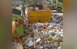 Petugas Sampah Kesal: Kontainer Kosong, Sampah Berserakan di Pangandaran