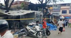 Pasar Sibolga Nauli Terbakar, 14 Kios dan 4 Rumah Ludes 