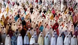 Sholat Jumat untuk Wanita, Gugurkan Sholat Dzuhur atau Tidak?