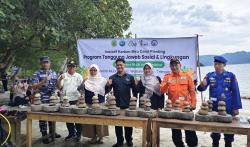 Tanam 1.500 Terumbu Karang di Pantai Mutiara Trenggalek, Langkah Nyata LMI  yang Perlu Dicontoh