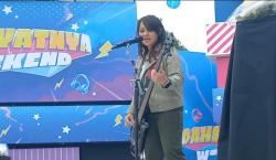 Tantri dan Chua Kotak Tampil Energik di Dahasyatnya Weekend RCTI