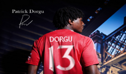Resmi! Patrick Dorgu Bergabung dengan Manchester United