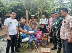 HIPMI Pringsewu dan TNI Kodim 0424 Tanggamus Gelar Bakti Sosial, Santuni Penyandang Disabilitas