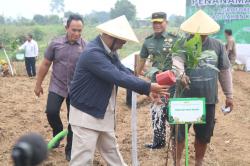 Kunker Dua Menteri Kabinet Merah Putih di Indramayu, Wujudkan Swasembada Pangan Nasional