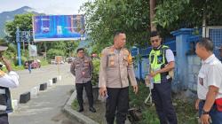 Polsek KP3 Udara Sentani Imbau Masyarakat Agar Parkir kendaraan di Area yang Disediakan